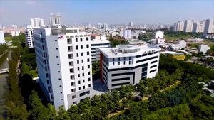 Ngôi trường đại học xanh đẹp