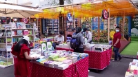 Hội sách xuyên Việt