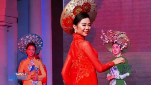 Áo dài cung đình trong đời sống hiện đại